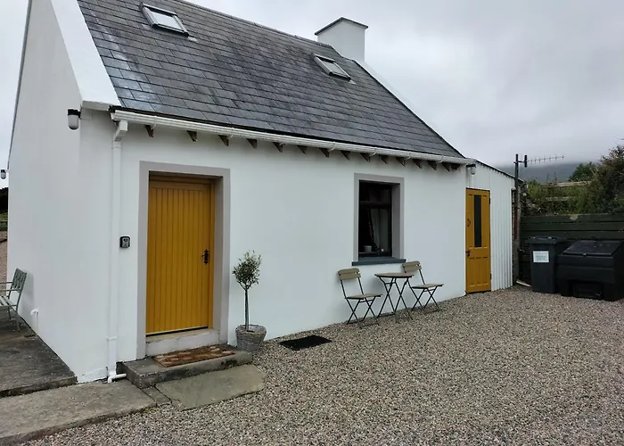 The Wee Hous Cresslough